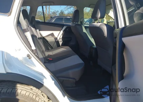 2015 Toyota Rav4 Le z USA, uszkodzony, nr VIN 2T3ZFREV9FW134962